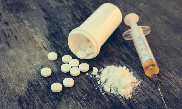 why are opioids so addictive