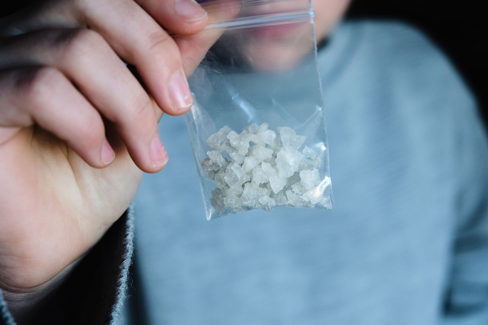 What is Crack Cocaine Addiction? Symptoms, Withdrawal, and Treatment.